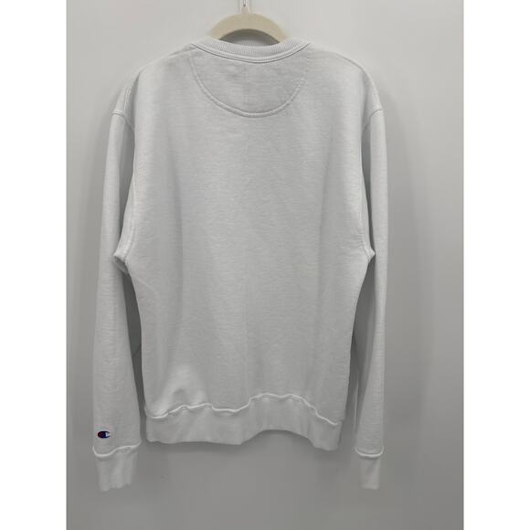 Champion White Crewneck Sweatshirt Classic Logo Pullover Fleece Size Medium - Picture 3 of 6